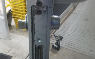 Storefront Door Won’t Lock at Closing Time: What Should You Do?